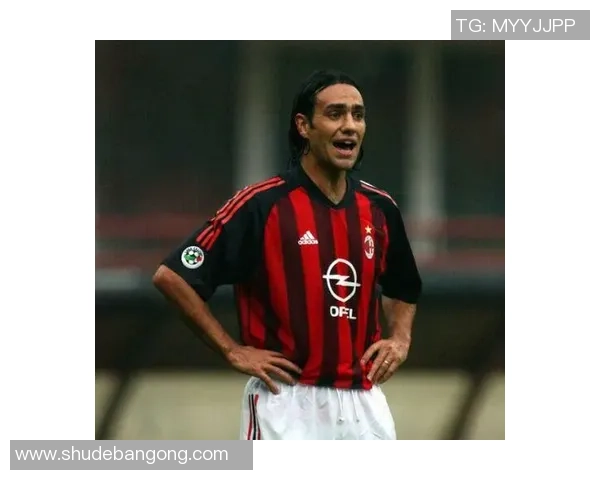 内斯塔:意大利足球传奇巨星的辉煌历程与影响力分析 内斯塔:意大利足球传奇巨星的辉煌历程与影响力分析