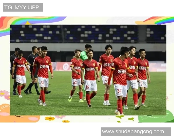 恒大足球学校培养的球星：从青训到职业生涯的成长与突破